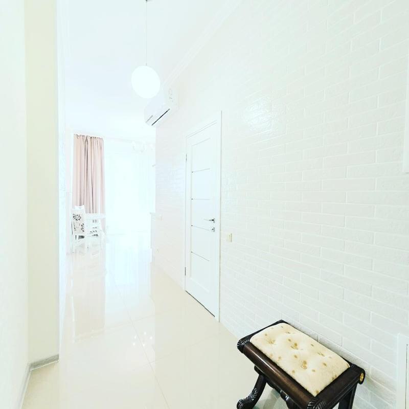 1 Room 60M2 Center Of Obolon Near River Side. With Terrace. 22 Floor Kiev Eksteriør billede