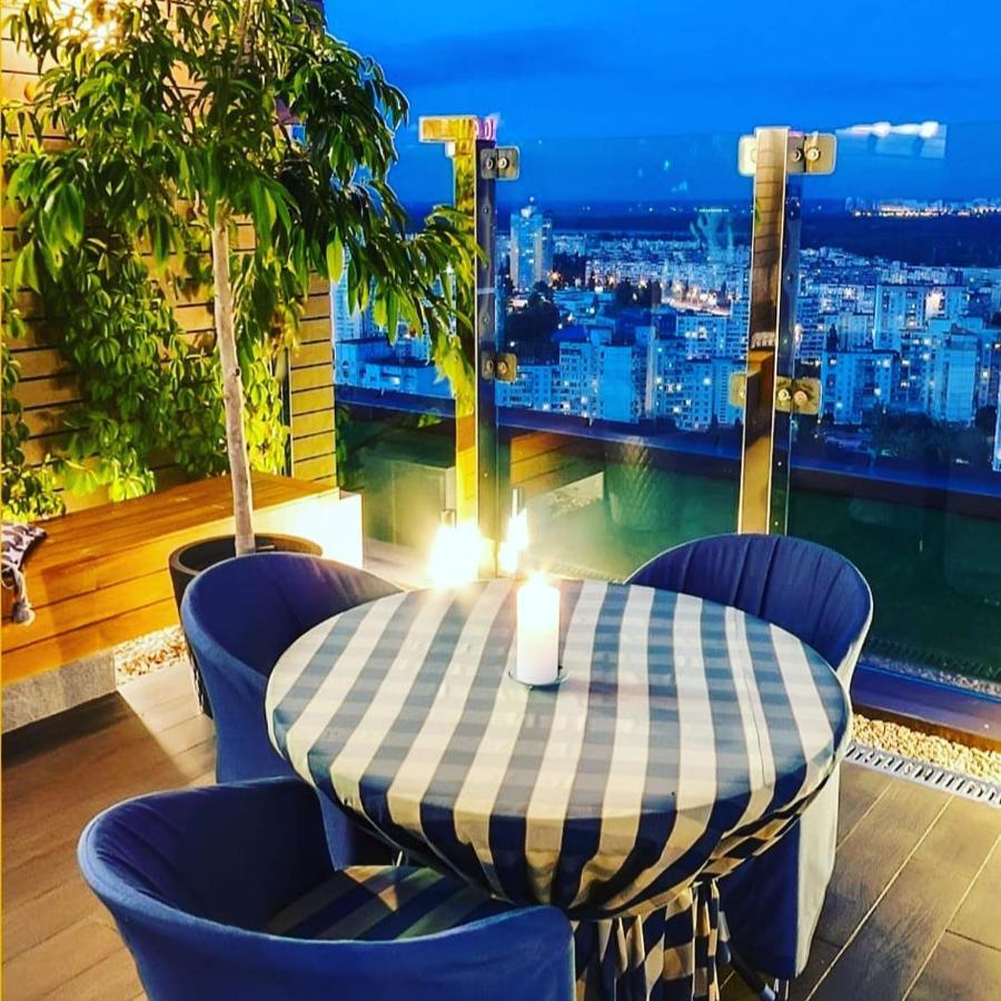 1 Room 60M2 Center Of Obolon Near River Side. With Terrace. 22 Floor Kiev Eksteriør billede
